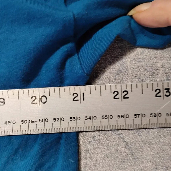 ACX Women's Blue Long Sleeve Scoop Neck "TO THE LIMIT" Sport Top Size Medium - Picture 6 of 9